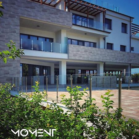 Moment Apartments Szolnok Exterior foto